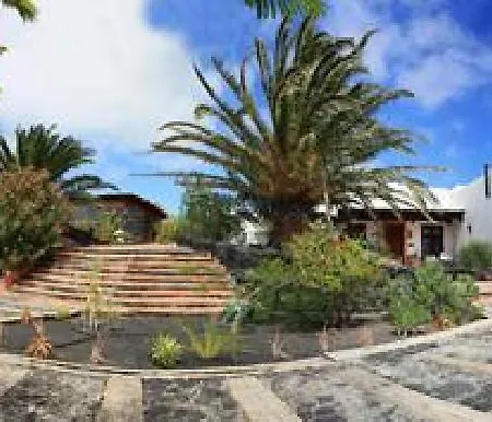 卡萨埃尔莫罗酒店 Uga