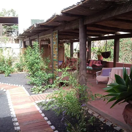 卡萨埃尔莫罗酒店 Uga