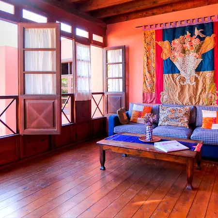 乡村民宿 卡萨埃尔莫罗酒店 *