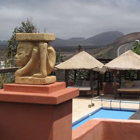منزل ريفي Casa El Morro