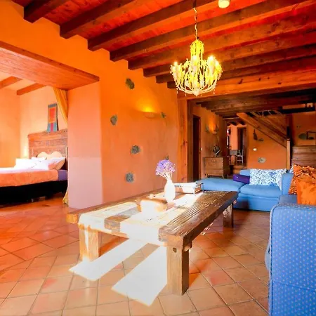 منزل ريفي Casa El Morro Uga