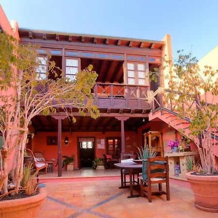 منزل ريفي Casa El Morro *